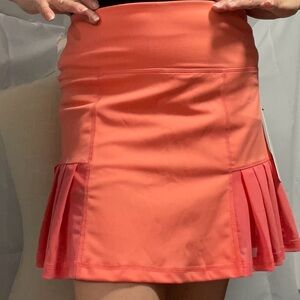 VOGO Athletica Women’s Short Size M Color Orange